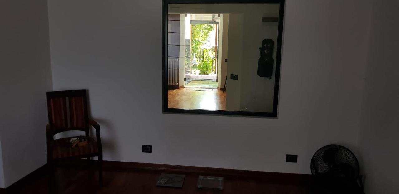 Apartamento La Casa Con Piscina Riscaldata Interna Anna Luxury Garden Pisa Exterior foto